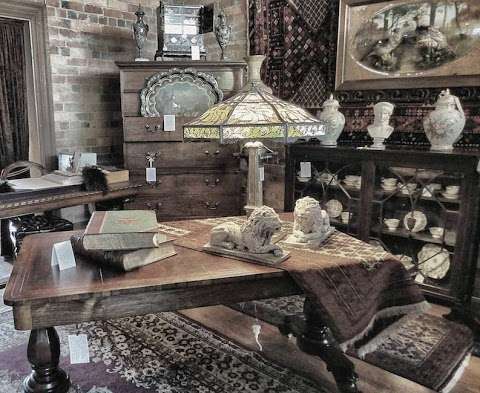 Photo: Nickleby's Antiques